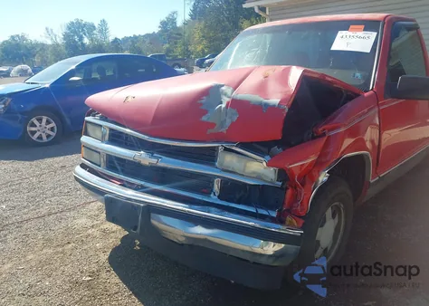 1997 Chevrolet C1500 Fleetside z USA, uszkodzony, nr VIN 1GCEC14R9VZ210661